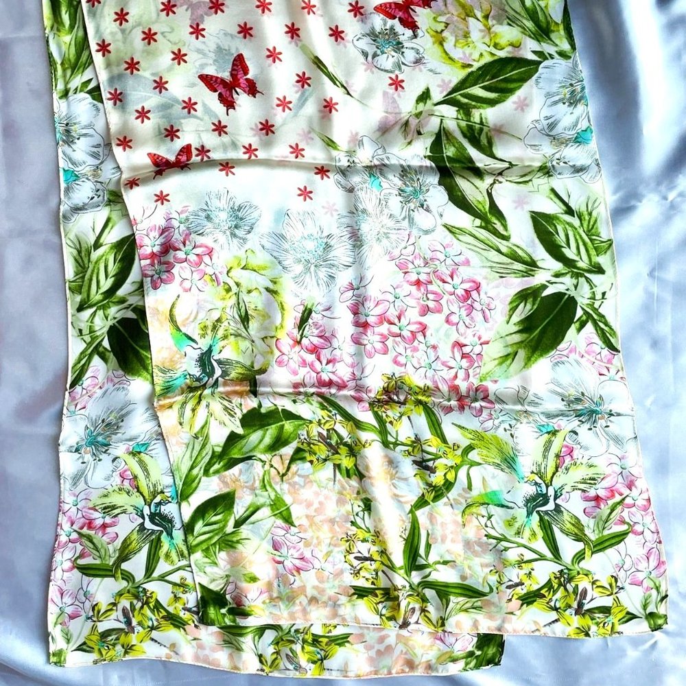 Max Studio silk scarf